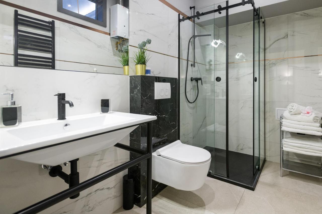 Luxury Apartment At The Main Square Tomasza Street Cracovie Extérieur photo